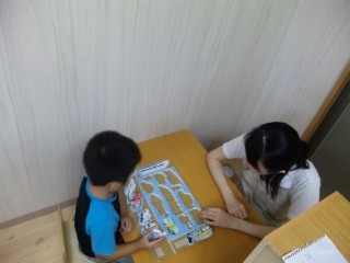 児童デイクレアⅠ型・先生と勉強